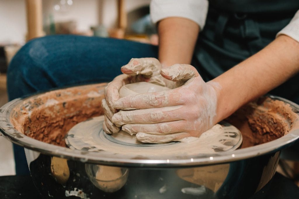 סדנת בטון - חיבור בין עיצוב, חומר ויצירתיות 3 סדנת בטון