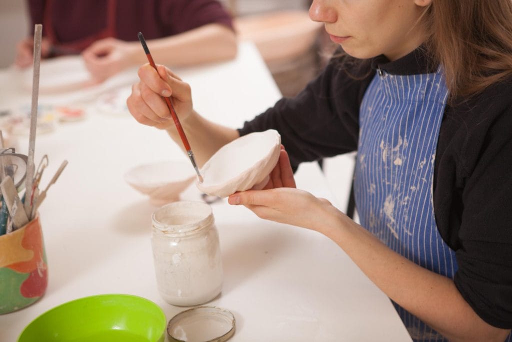 איך סדנאות יצירה בארגון שלך יכולות להועיל לעובדים? 7 סדנאות יצירה